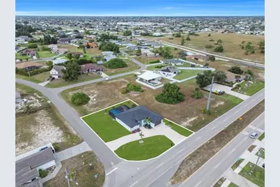 24 Chiquita Blvd S, Cape Coral, FL 33991 - Photo 8