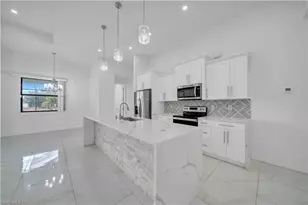 24 Chiquita Blvd S, Cape Coral, FL 33991 - Photo 28