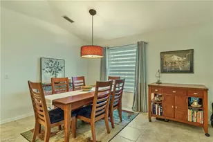 10134 Colonial Country Club Blvd, Fort Myers, FL 33913 - Photo 4