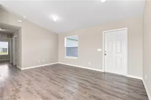 737 Ferguson Ave S, Lehigh Acres, FL 33974 - Photo 6