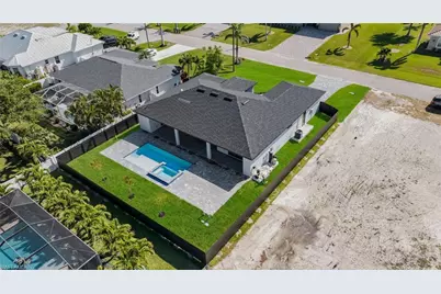 436 NW 38th Ave, Cape Coral, FL 33993 - Photo 46