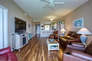 8066 Queen Palm Ln, Fort Myers, FL 33966 - Photo 10