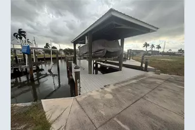 3881 Areca Dr, Other, FL 33956 - Photo 8
