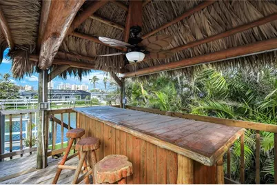22 Palmview Blvd, Fort Myers Beach, FL 33931 - Photo 4