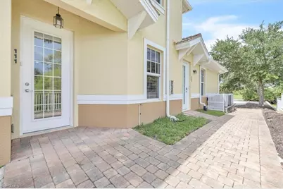 16572 San Edmundo Rd #111, Punta Gorda, FL 33955 - Photo 4