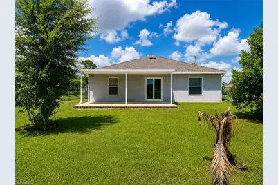358 Pembroke St, Lehigh Acres, FL 33974 - Photo 14