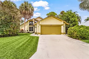 12538 Barrington Ct, Fort Myers, FL 33908 - Photo 20