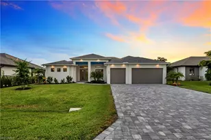 1432 SW 17th Ave, Cape Coral, FL 33991 - Photo 2