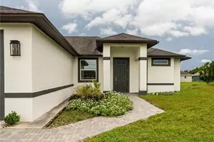 2917 5th St SW, Lehigh Acres, FL 33976 - Photo 2