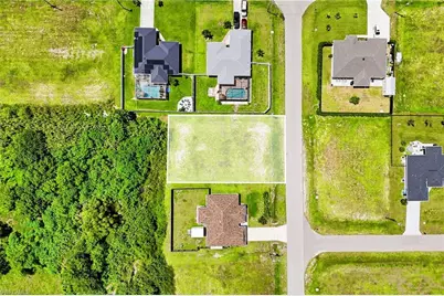 3518 NW 39th Ln, Cape Coral, FL 33993 - Photo 10