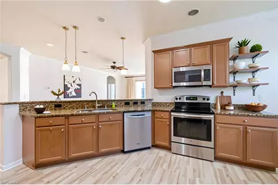 11318 Red Bluff Ln, Fort Myers, FL 33912 - Photo 12
