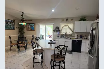3009 NE 7th Pl, Cape Coral, FL 33909 - Photo 14