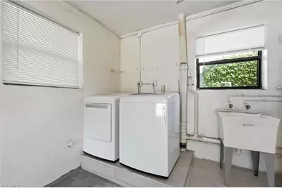 1421 Olmeda Way, Fort Myers, FL 33901 - Photo 26