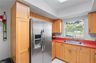 1006 SE 46th St, Cape Coral, FL 33904 - Photo 10
