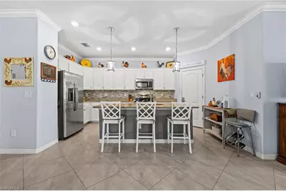 14517 Monrovia Ln, Fort Myers, FL 33905 - Photo 4