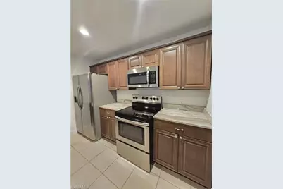 1310 SW 7th Ct, Cape Coral, FL 33991 - Photo 4
