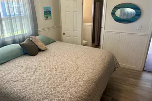 309 Shoreland Dr W, Fort Myers, FL 33905 - Photo 10