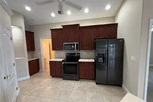 2015 NE 10th Ave, Cape Coral, FL 33909 - Photo 8