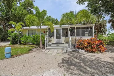 3300 6th Ave, Saint James City, FL 33956 - Photo 4