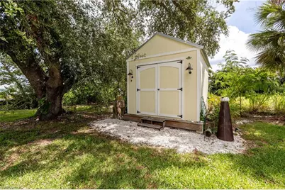 3300 6th Ave, Saint James City, FL 33956 - Photo 6
