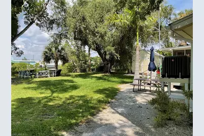3300 6th Ave, Saint James City, FL 33956 - Photo 14