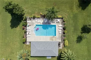 136 Cypress Way E, Naples, FL 34110 - Photo 18