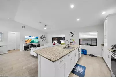 4014 6th St W, Lehigh Acres, FL 33971 - Photo 4