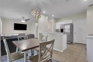 912 Mary Ave S, Lehigh Acres, FL 33974 - Photo 6