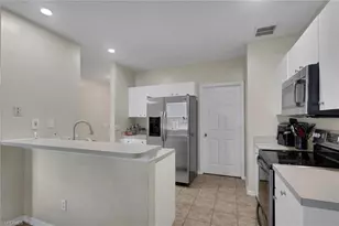 912 Mary Ave S, Lehigh Acres, FL 33974 - Photo 4