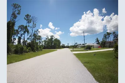 12280 Dabney Ct, Port Charlotte, FL 33981 - Photo 8