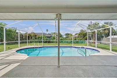 511 Trafalgar Pkwy, Cape Coral, FL 33991 - Photo 30