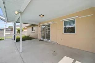 511 Trafalgar Pkwy, Cape Coral, FL 33991 - Photo 28
