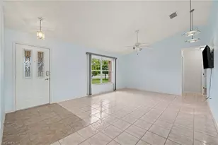 511 Trafalgar Pkwy, Cape Coral, FL 33991 - Photo 6