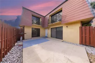 1570 Park Meadows Dr, Fort Myers, FL 33907 - Photo 1