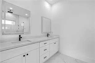 1633 NW 31st Pl, Cape Coral, FL 33993 - Photo 20