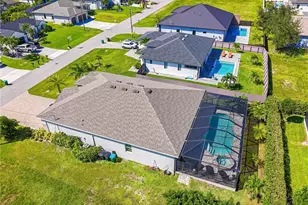 113 SW 33rd Pl, Cape Coral, FL 33991 - Photo 34