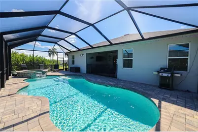 113 SW 33rd Pl, Cape Coral, FL 33991 - Photo 32
