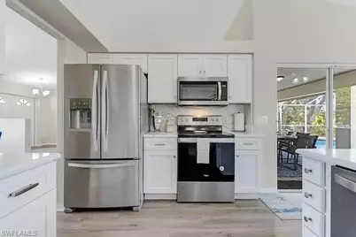 313 SE 23rd Ter, Cape Coral, FL 33990 - Photo 28