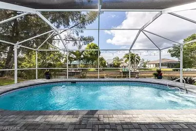 313 SE 23rd Ter, Cape Coral, FL 33990 - Photo 30