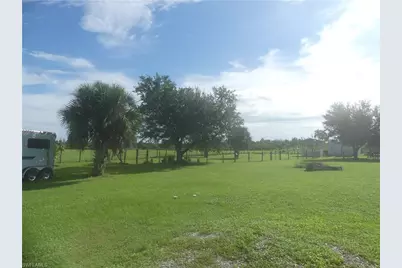 13300 Morningstar Ln, Bokeelia, FL 33922 - Photo 18