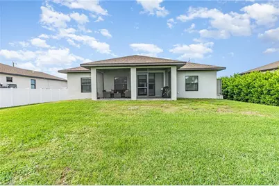 2841 NW 45th Pl, Cape Coral, FL 33993 - Photo 14