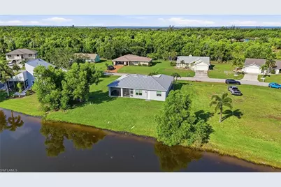 4507 Lake Heather Cir, Saint James City, FL 33956 - Photo 38