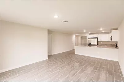 4724 22nd St SW, Lehigh Acres, FL 33973 - Photo 6