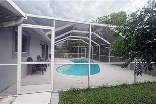 2230 Crystal Dr, Fort Myers, FL 33907 - Photo 36
