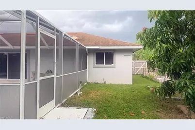 2230 Crystal Dr, Fort Myers, FL 33907 - Photo 34