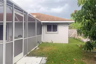 2230 Crystal Dr, Fort Myers, FL 33907 - Photo 34