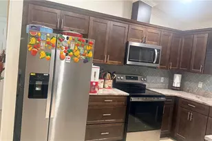 2230 Crystal Dr, Fort Myers, FL 33907 - Photo 14