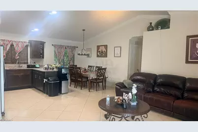 2230 Crystal Dr, Fort Myers, FL 33907 - Photo 10
