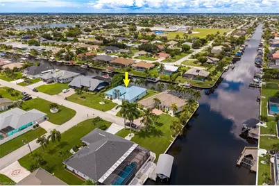 205 SW 37th Ln, Cape Coral, FL 33914 - Photo 2