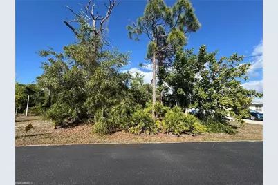 3716 Manatee Dr, Other, FL 33956 - Photo 4